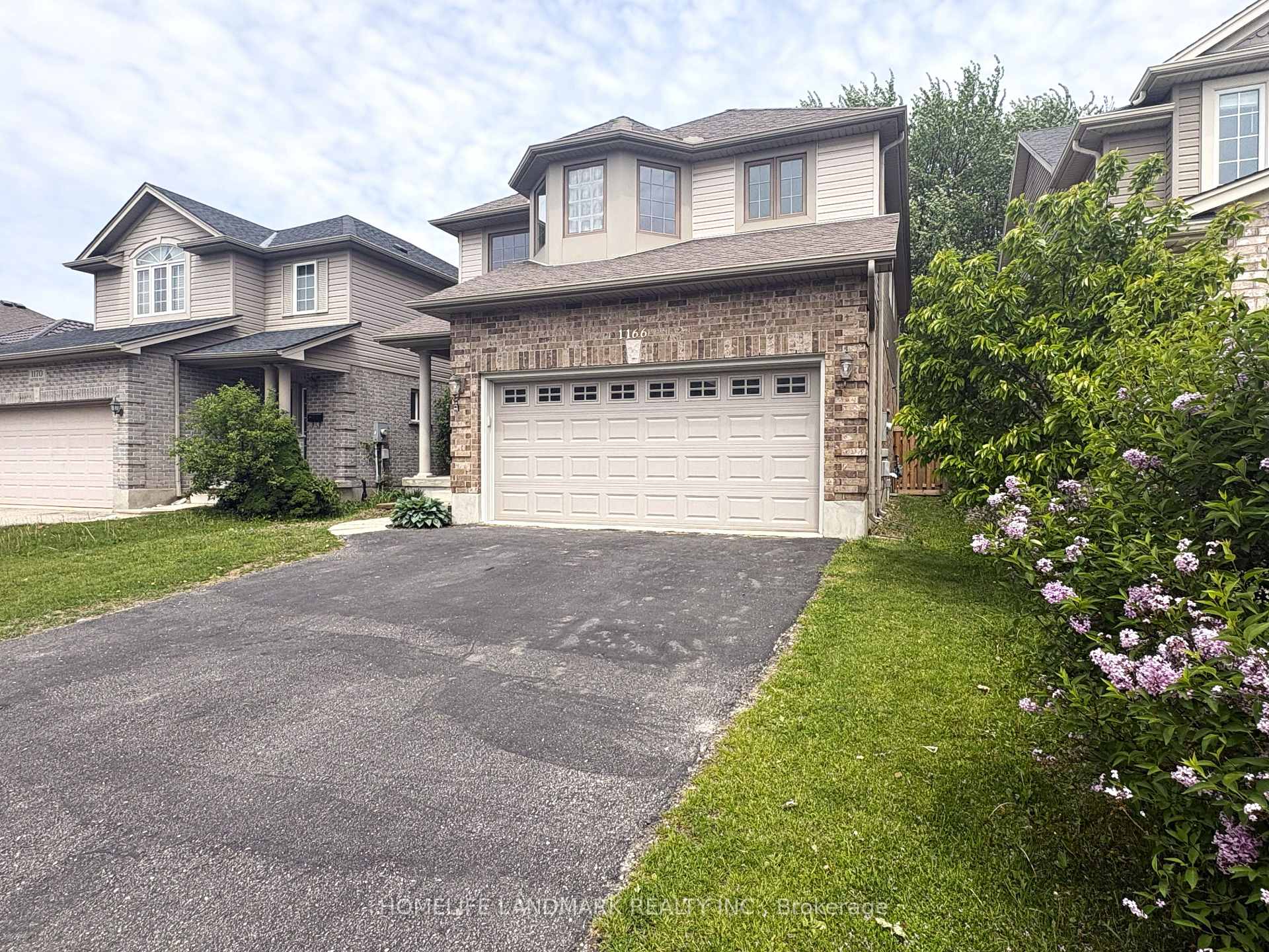 1166 Smither Road, London North — photo 2 of 5
