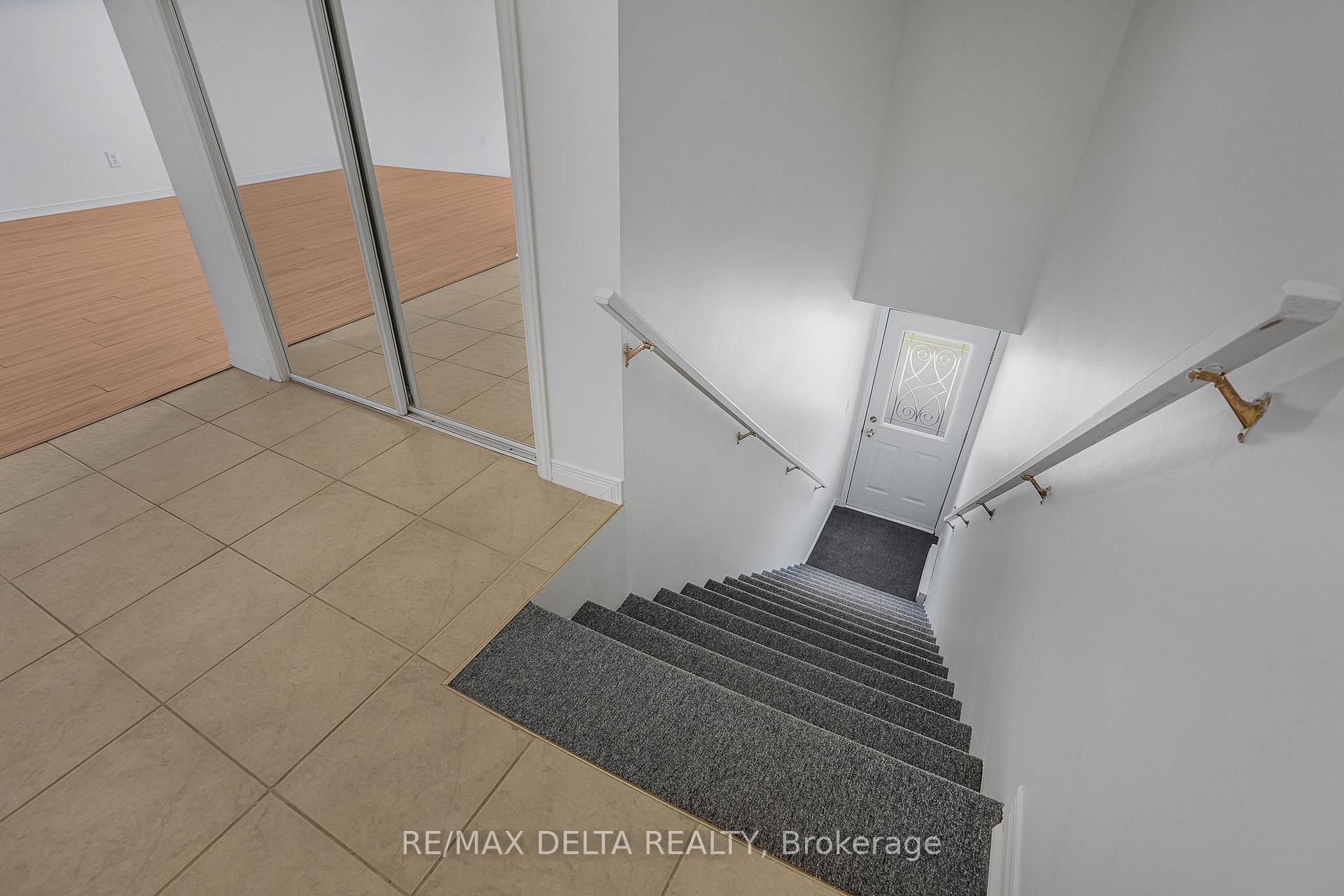 1505 Clement Street 103, Hawkesbury — photo 4 of 5