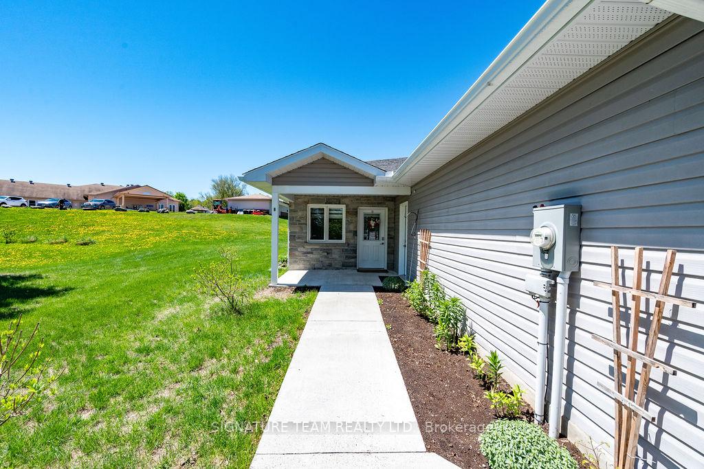 516B Wellington Street S, Bonnechere Valley — photo 4 of 5