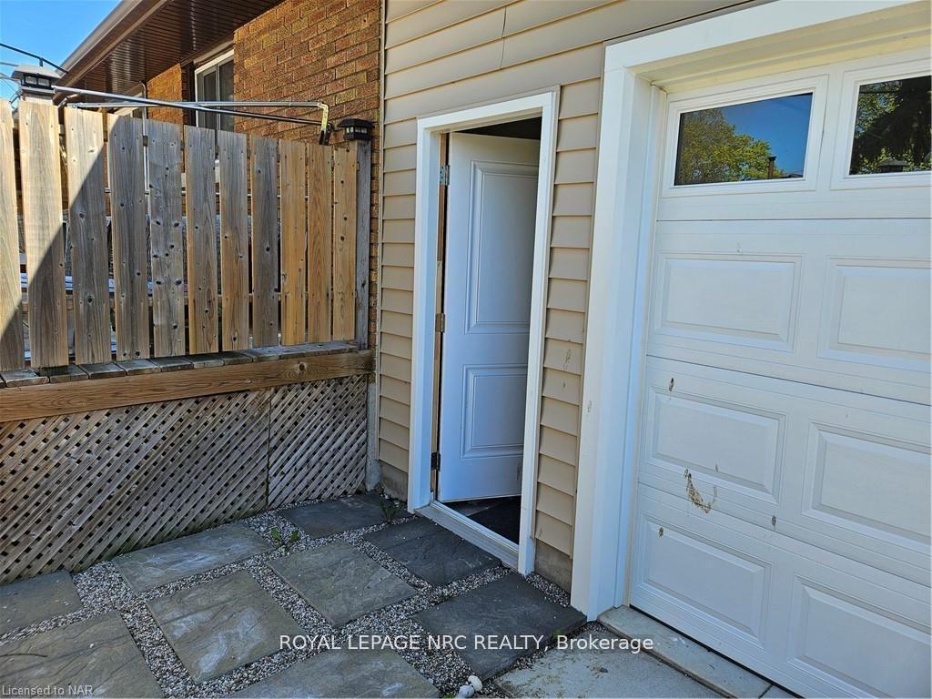 5 Kilbourne Crescent, St. Catharines — photo 4 of 5