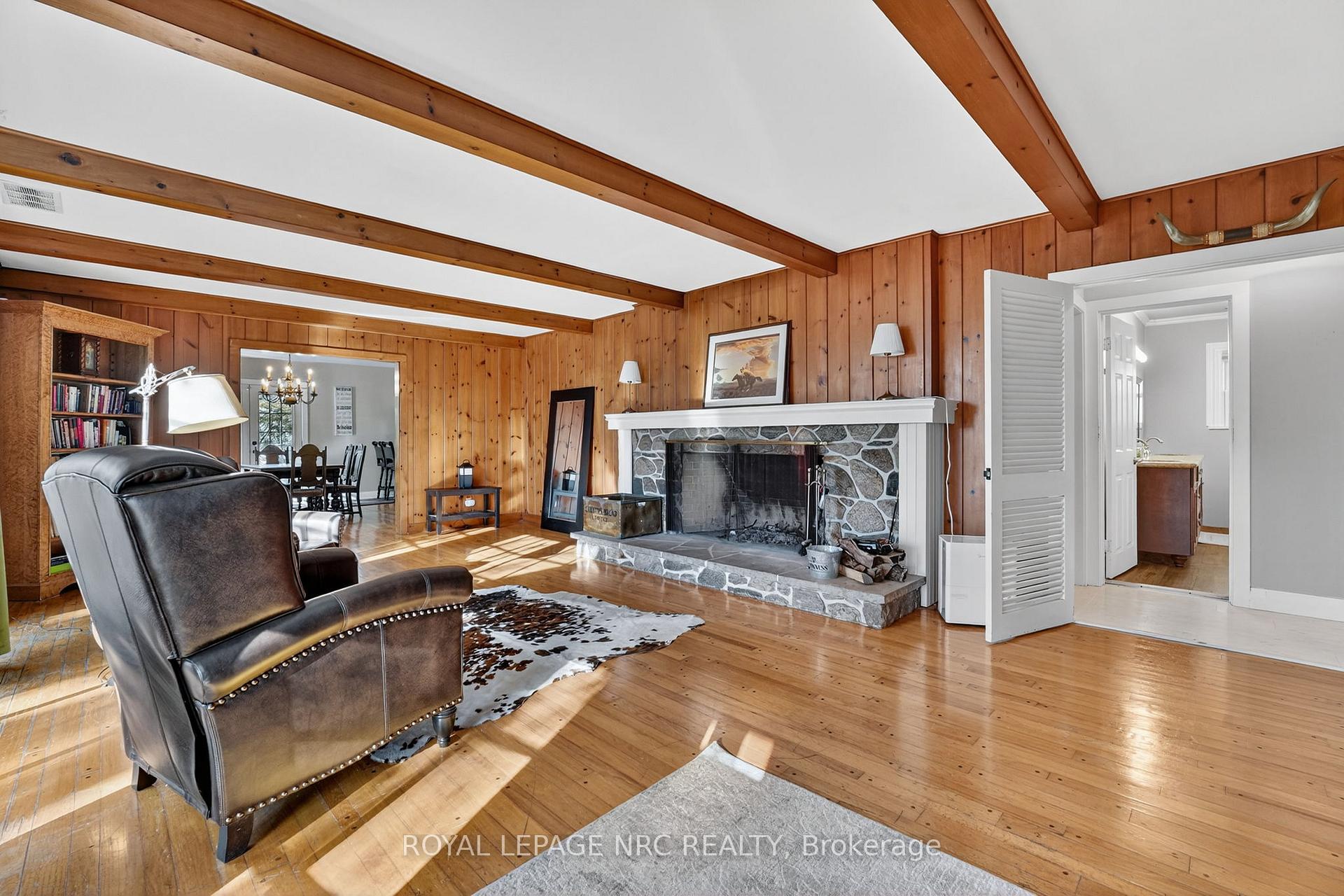 3208 Young Avenue, Fort Erie — photo 4 of 5