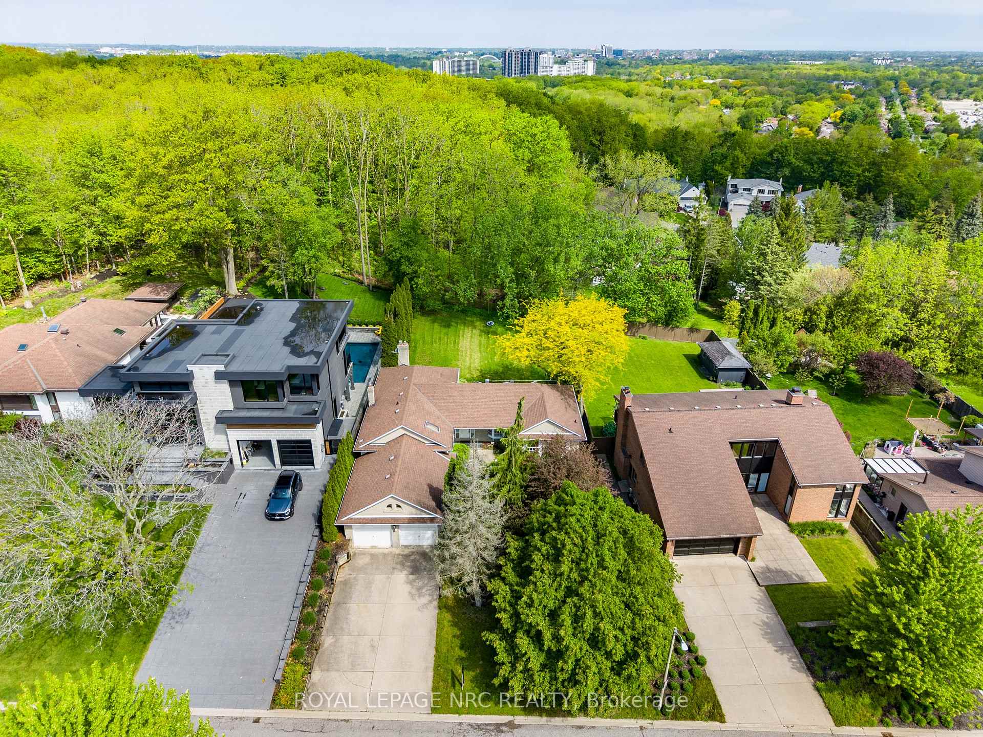 61 Tremont Drive, St. Catharines, ON L2T 3Y9 — St. Catharines, Ontario