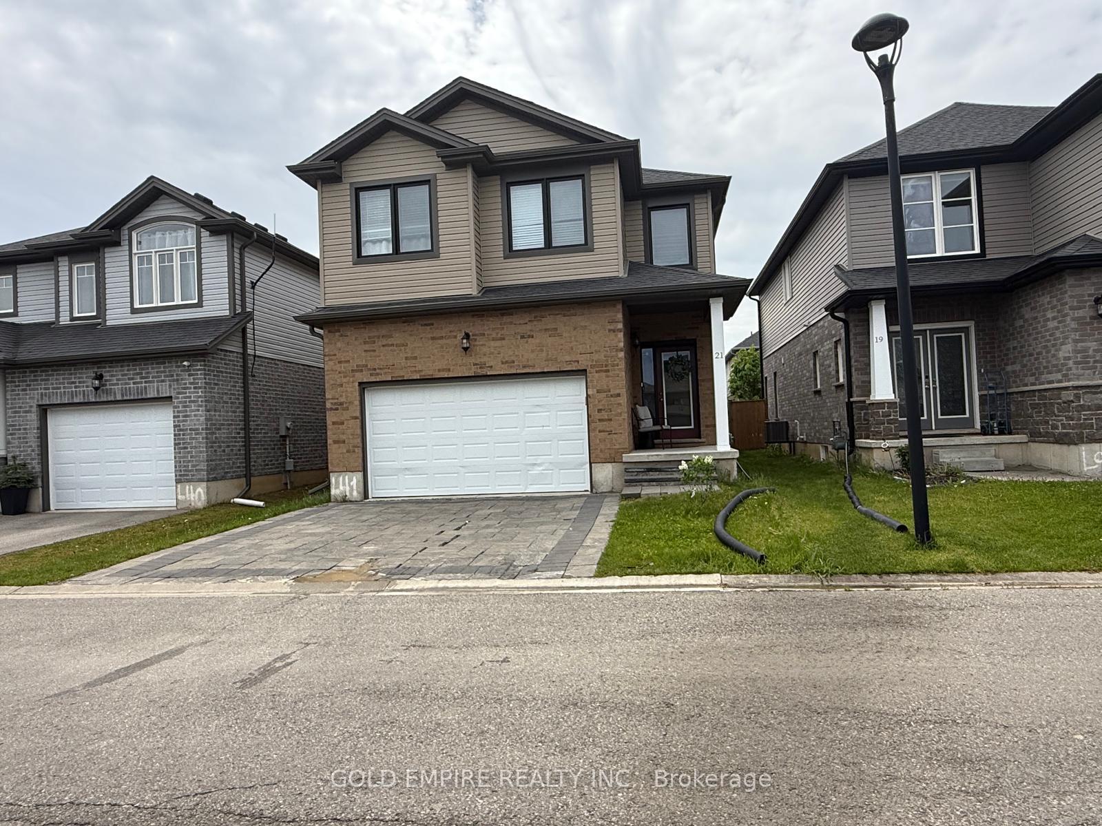 3270 Singleton Avenue #21, London South, ON N6L 0E5 — London South, Ontario
