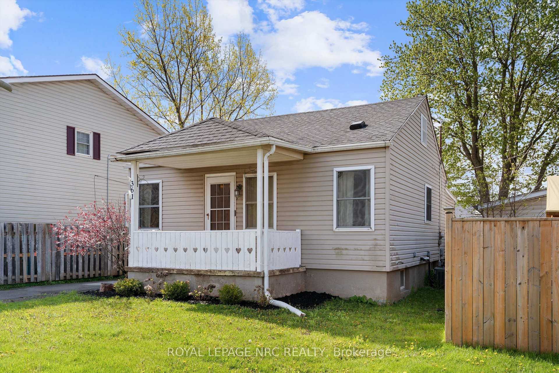 361 Lincoln Street, Welland — photo 3 of 5