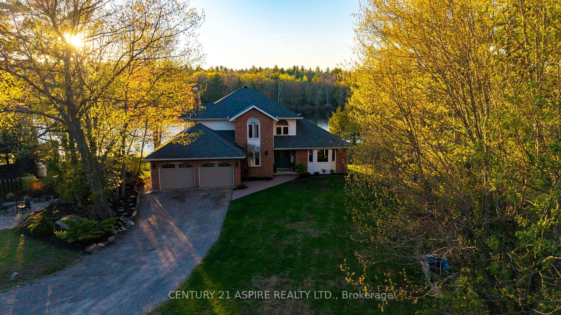 284 Rantz Road, Petawawa — photo 4 of 5