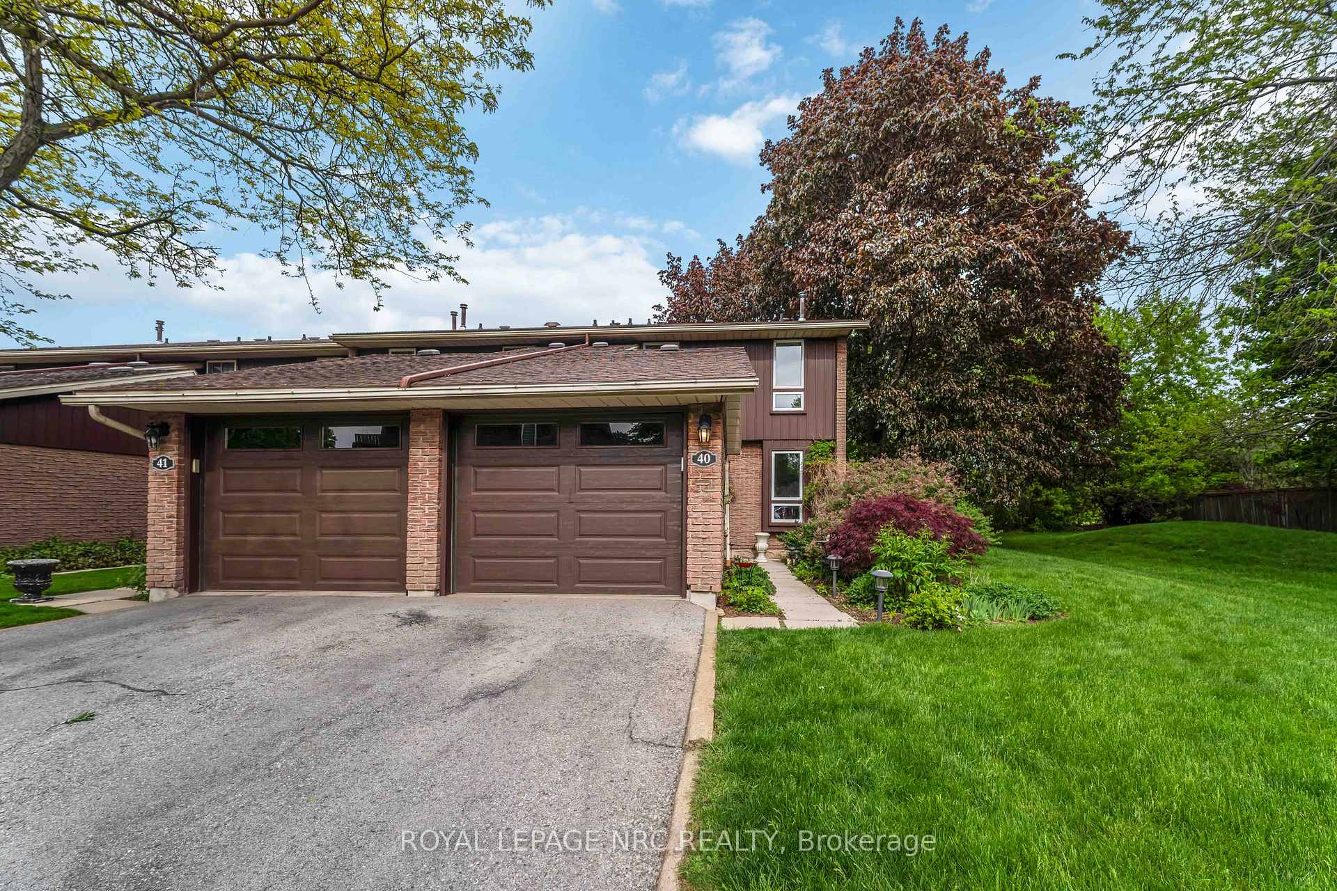 122 Lakeshore Road 40, St. Catharines — photo 2 of 5