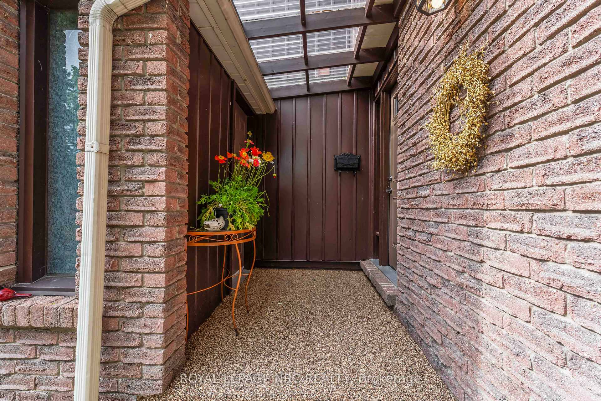 122 Lakeshore Road 40, St. Catharines — photo 4 of 5