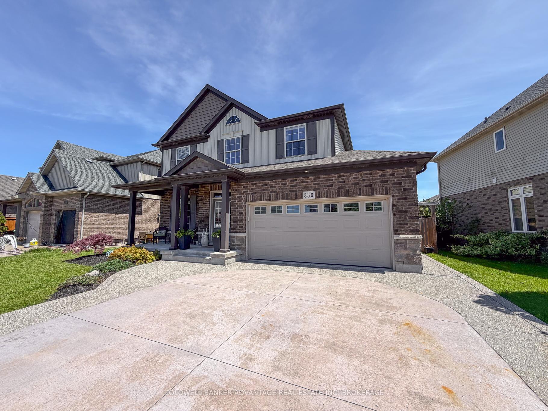 336 Creekside Drive, Welland — photo 3 of 5