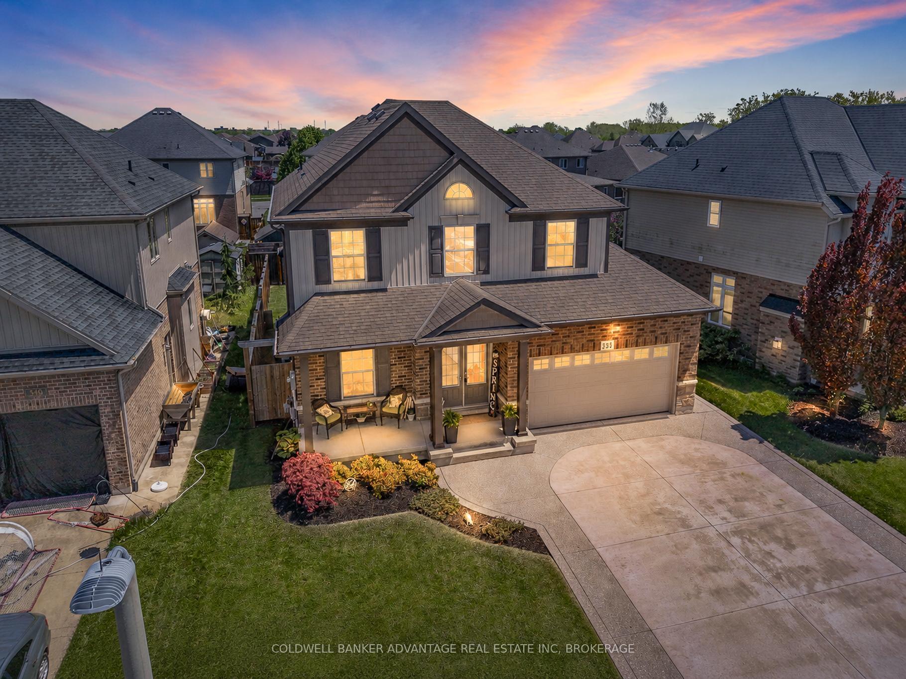 336 Creekside Drive, Welland — photo 4 of 5
