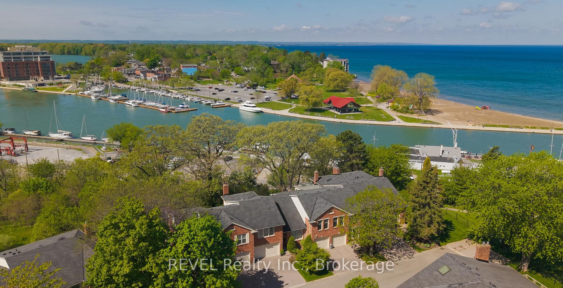 5 Carn Castle Gate 23, St. Catharines, ON L2N 5V4 — St. Catharines, Ontario