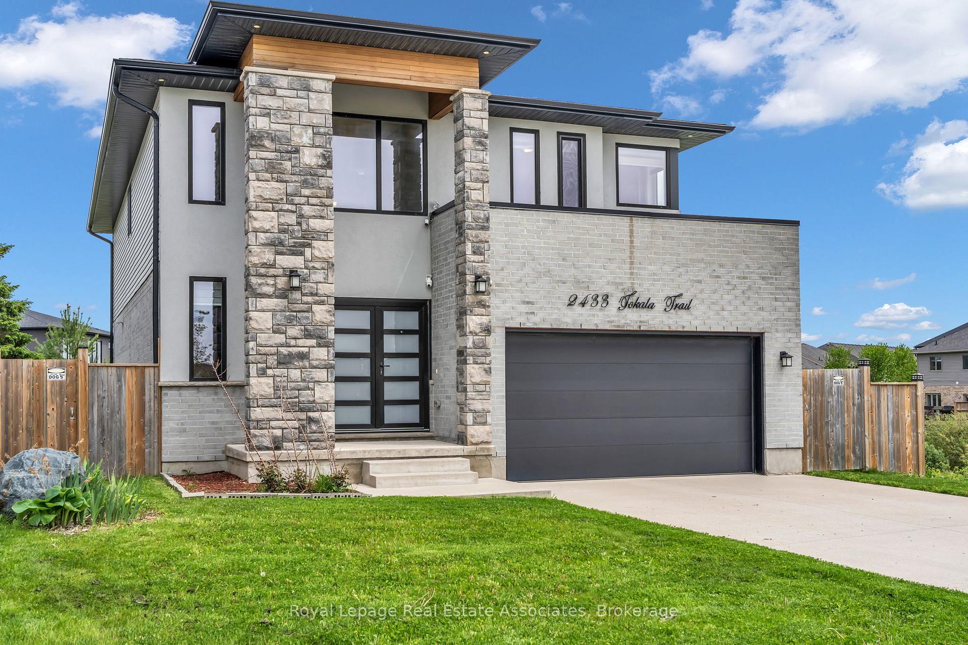 2433 Tokala Trail, London North — photo 4 of 5
