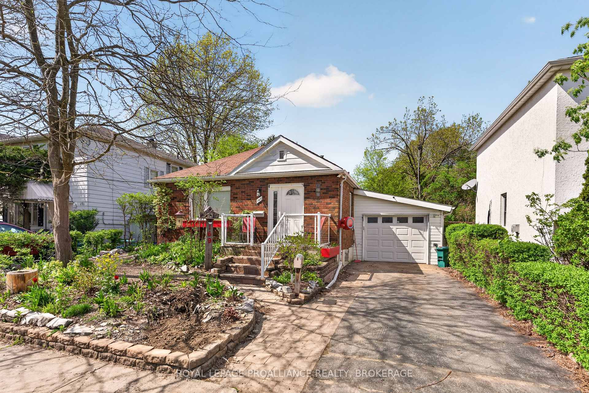 169 Carruthers Avenue, Kingston, ON K7L 1M8 — Kingston, Ontario