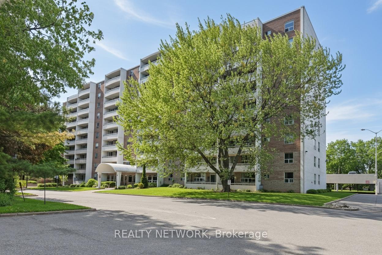365 Geneva Street 812, St. Catharines — photo 2 of 5