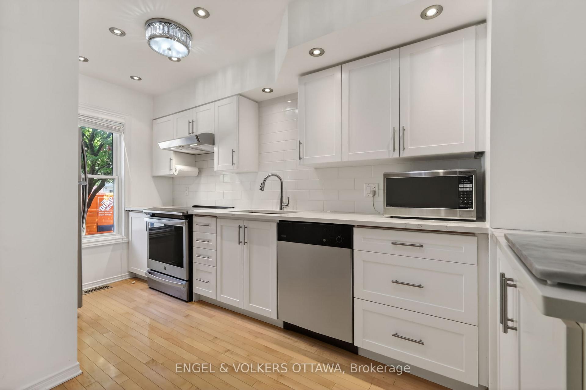90B Templeton Street, Lower Town - Sandy Hill — photo 4 of 5