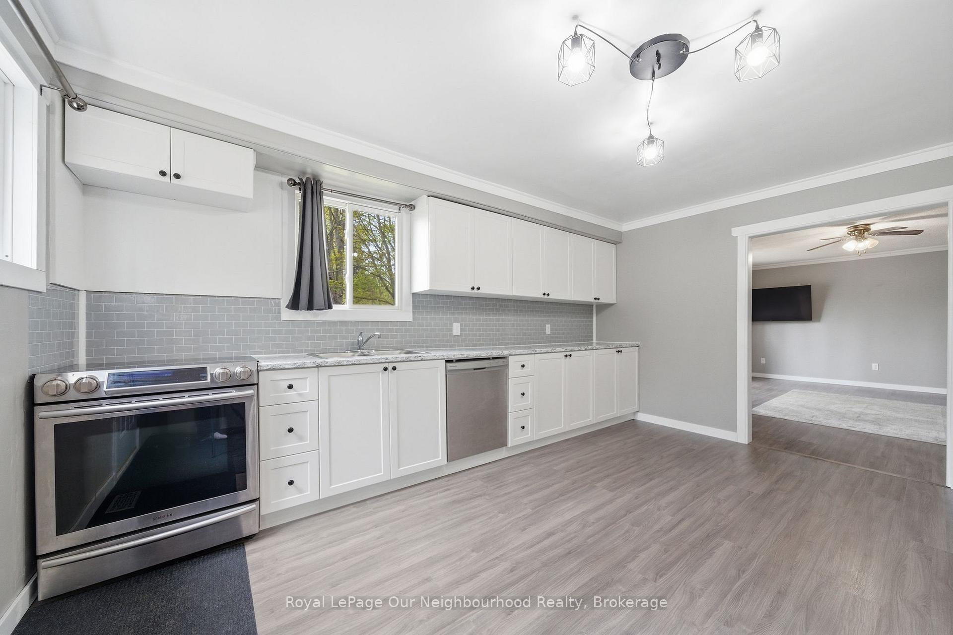 14 Morrison Street, Kawartha Lakes — photo 4 of 5
