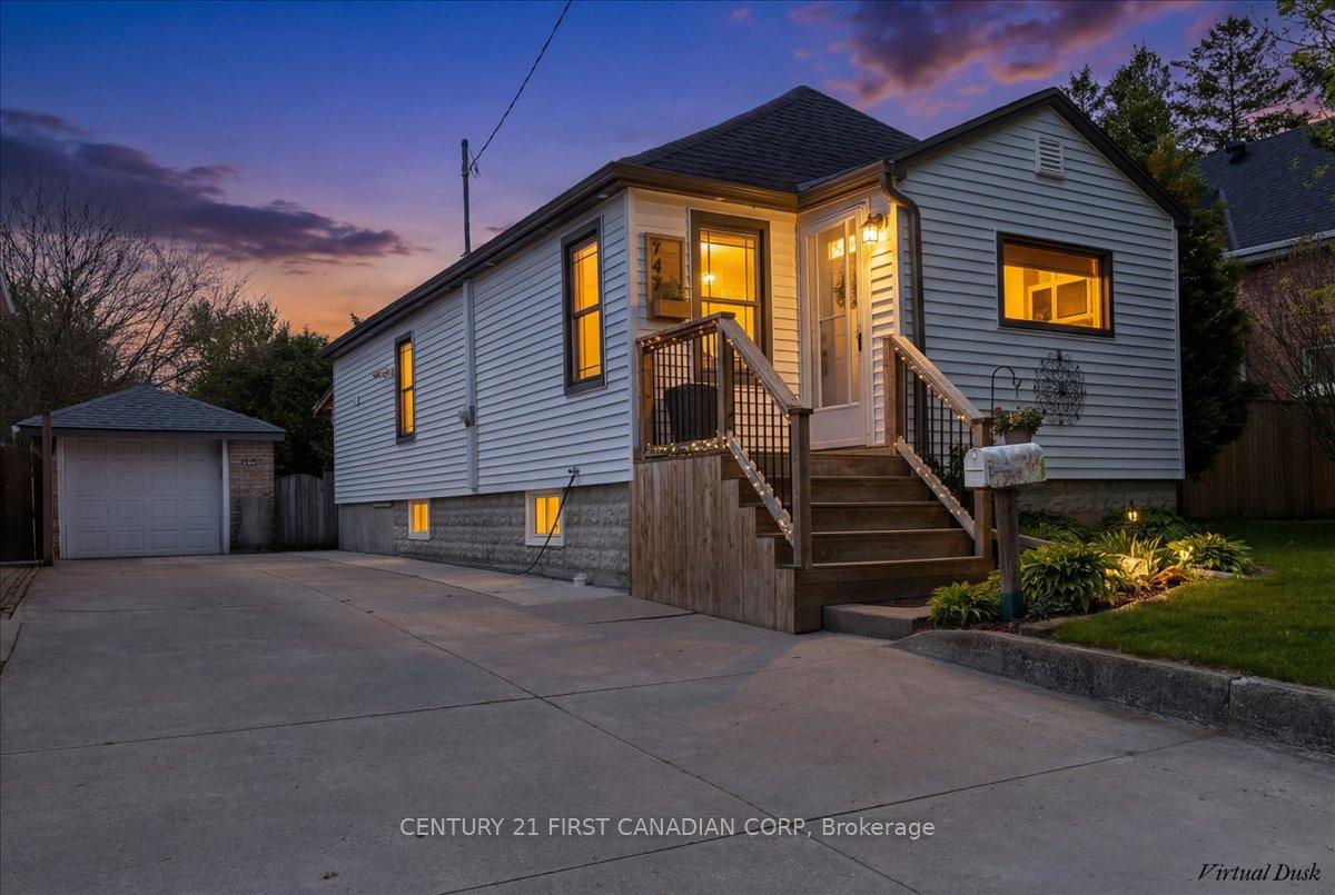 747 Whetter Avenue, London South — photo 5 of 5