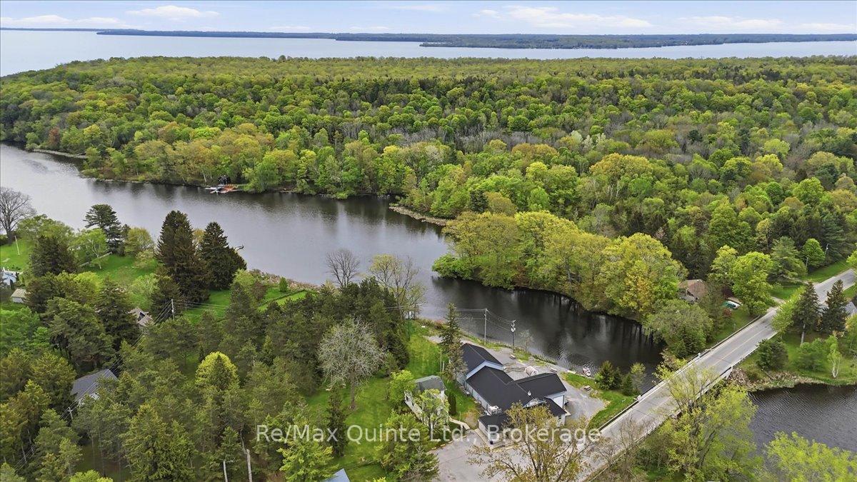 911-913 County Road 13 N/A, Prince Edward County — photo 4 of 5