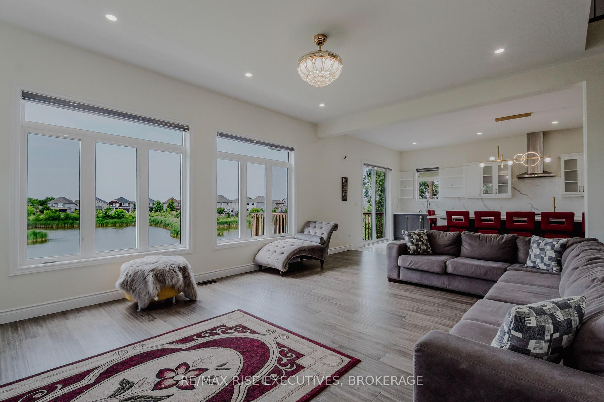 491 Beth Crescent, Kingston — photo 3 of 5