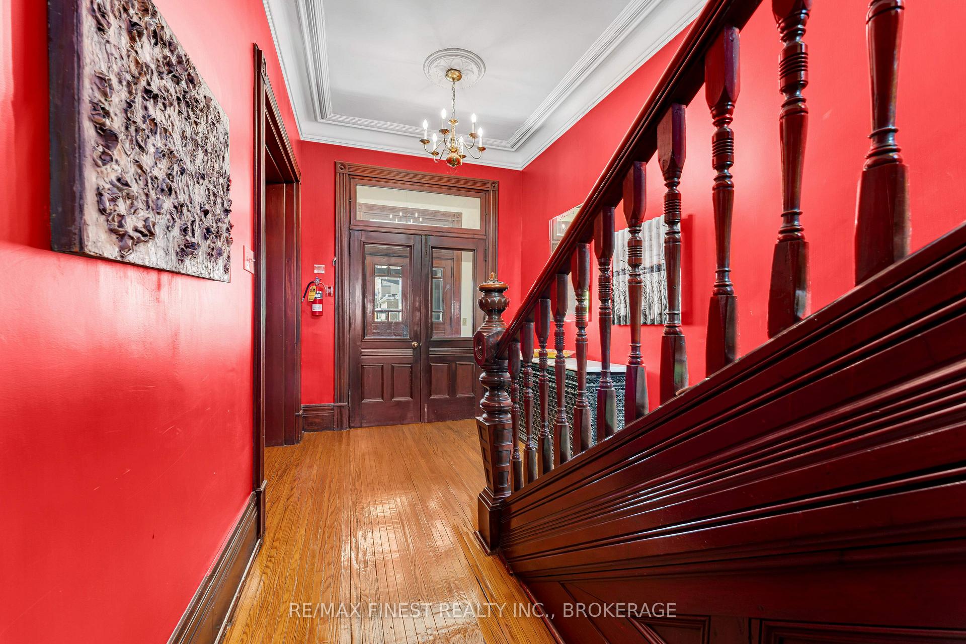 25 Colborne Street, Kingston — photo 4 of 5