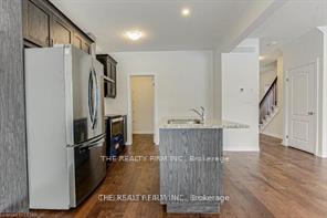 1547 Bob Schram Way, London North — photo 5 of 5