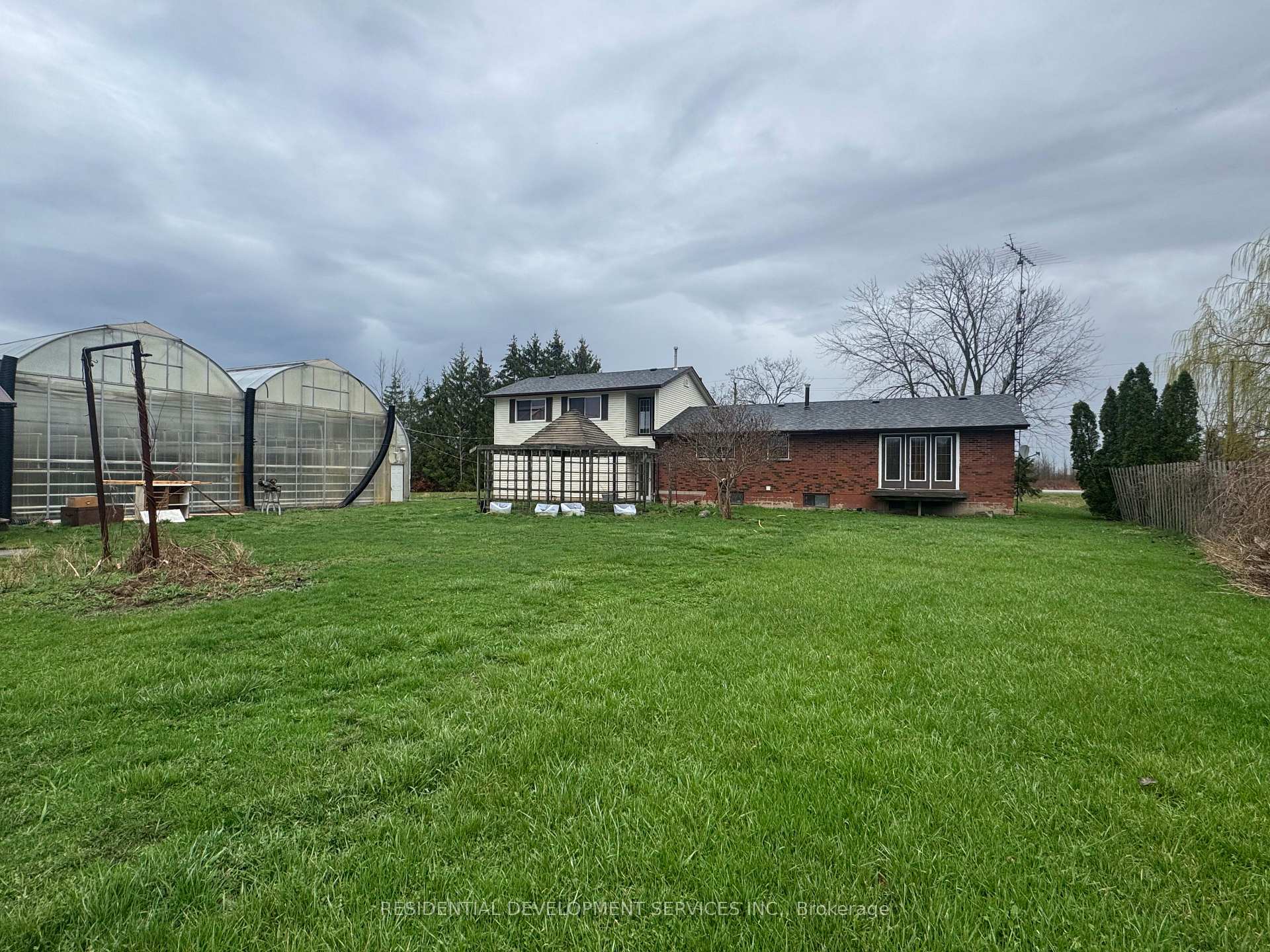 342 Mountain Road, Grimsby — photo 5 of 5