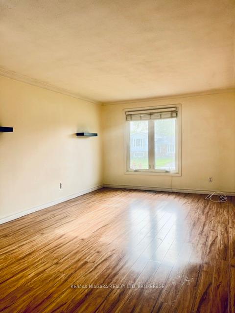 25 Idylwood Road, Welland — photo 4 of 5
