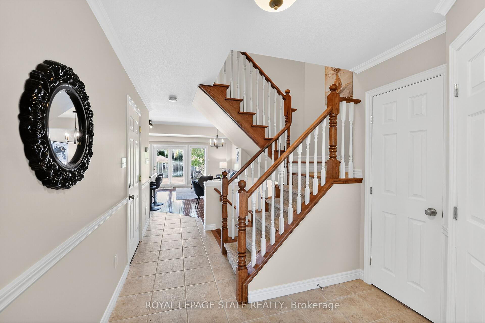 122 Magnolia Crescent, Grimsby — photo 4 of 5