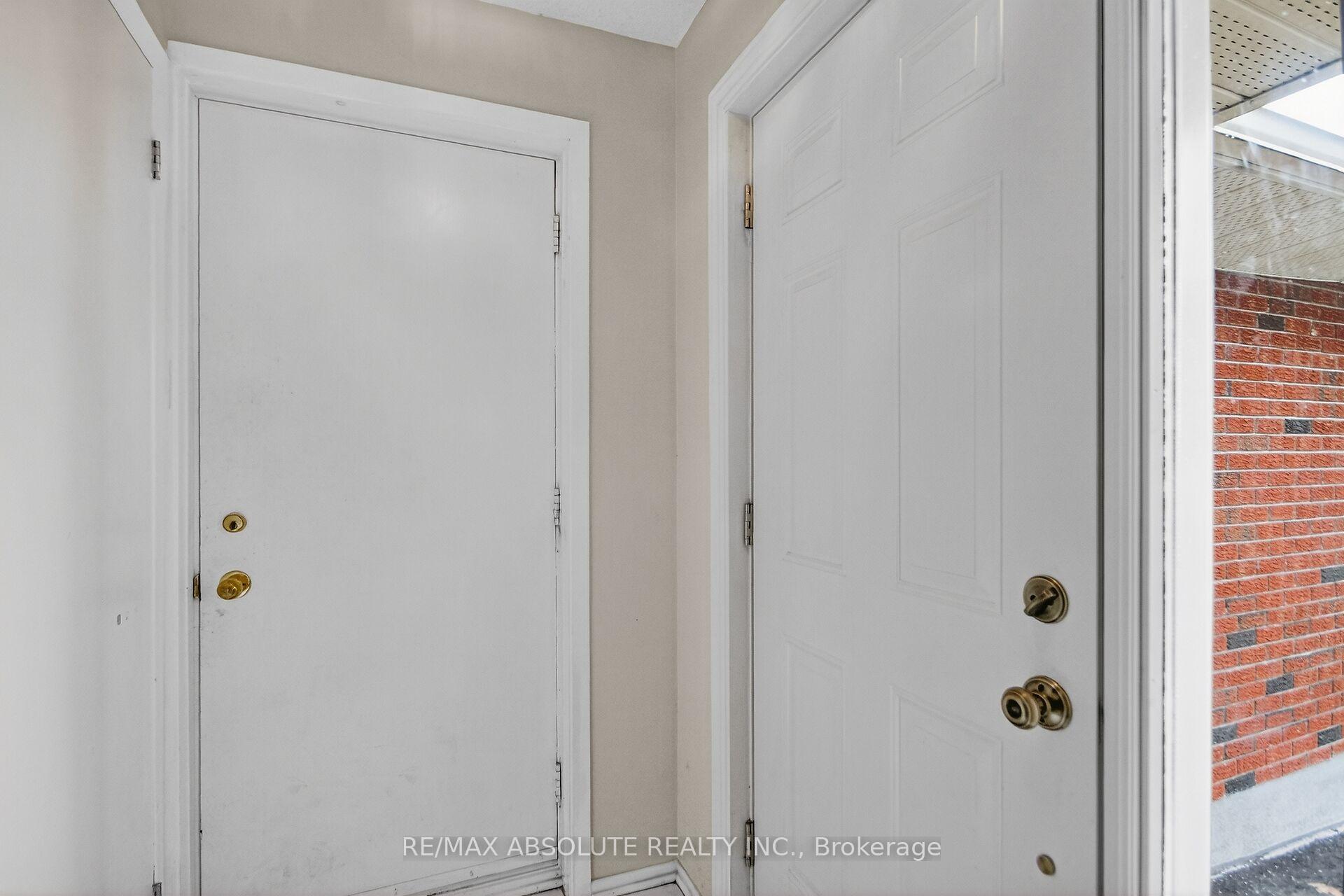 231 Harriot Private, Hunt Club - South Keys and Area — photo 3 of 5
