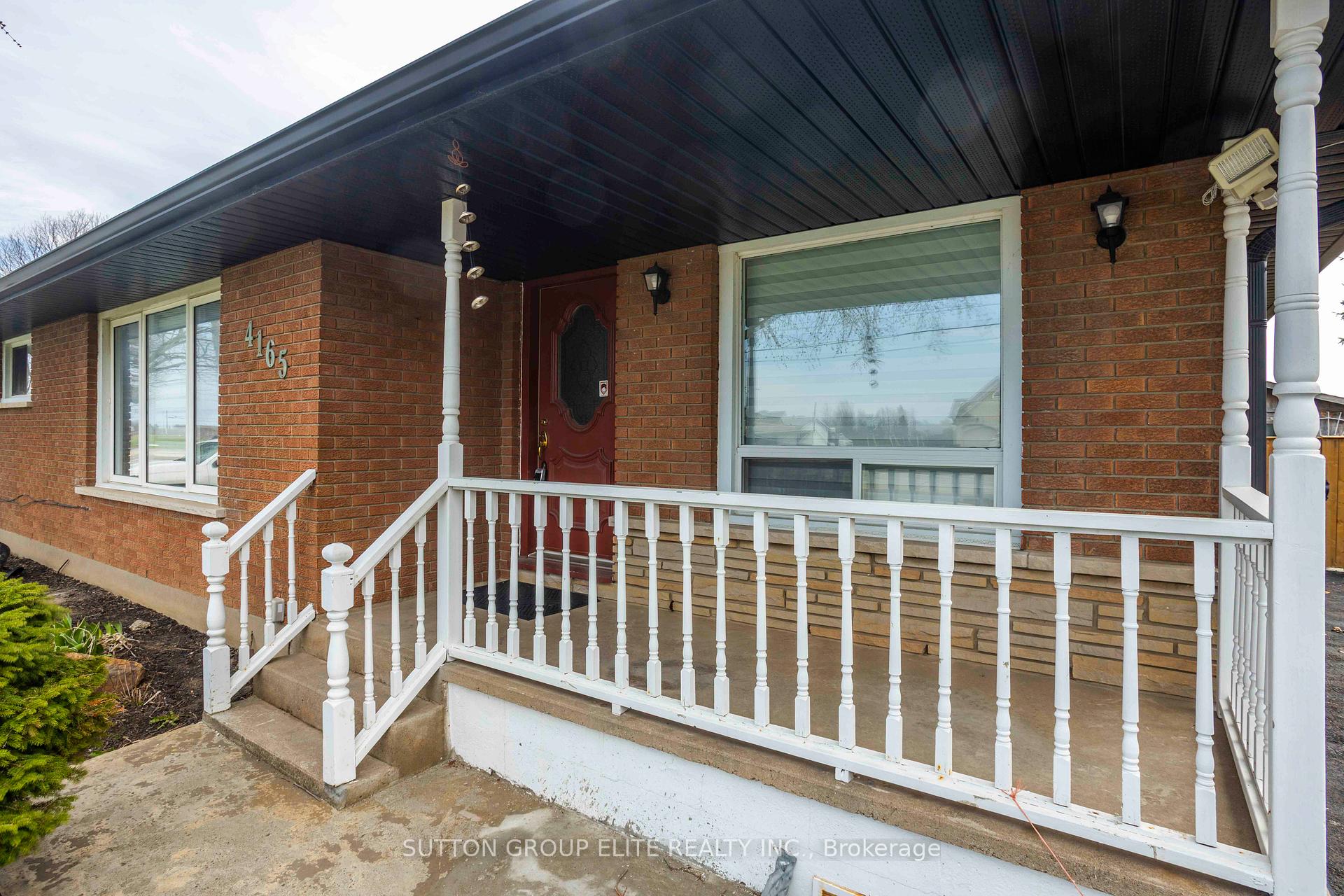 4165 Victoria Avenue, Lincoln — photo 4 of 5