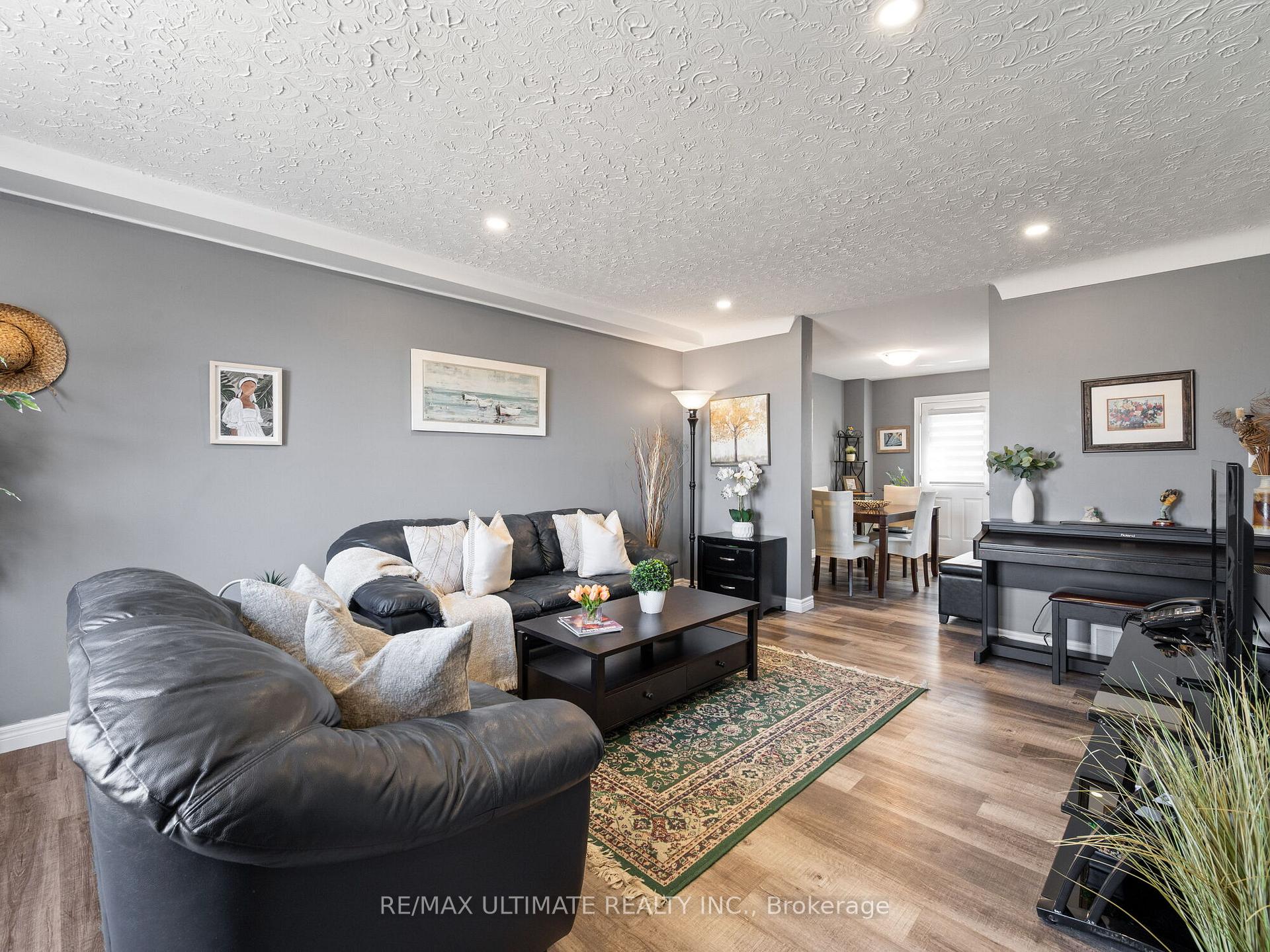 252 Bertie Street E, Fort Erie — photo 3 of 5