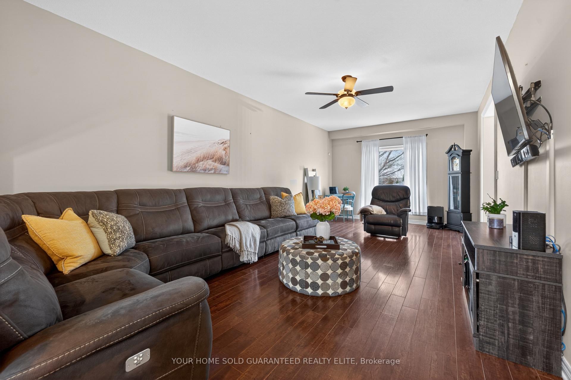 4071 Bush Crescent, Lincoln — photo 4 of 5