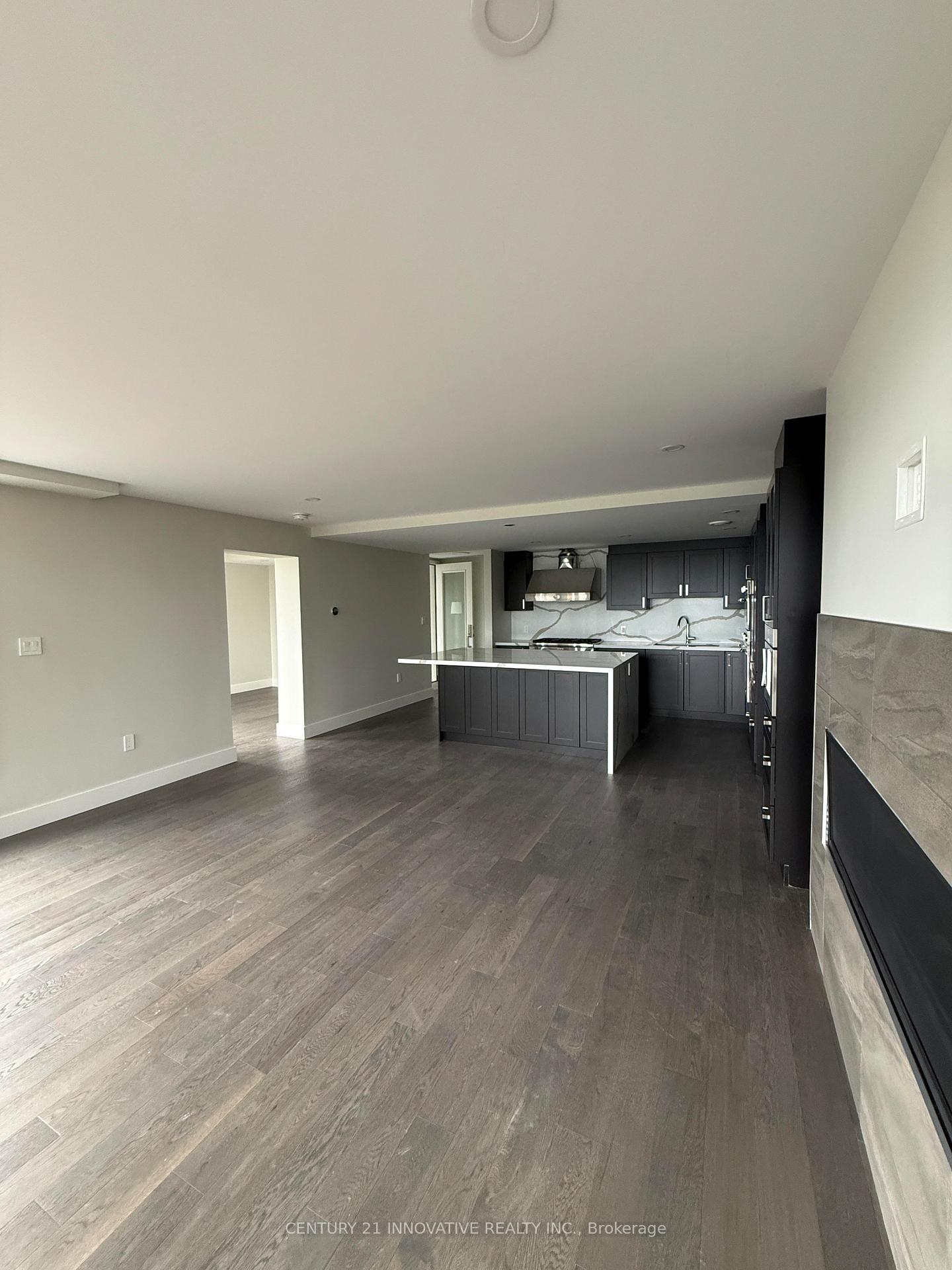 3 Tree Tops Lane 204, Huntsville — photo 2 of 5
