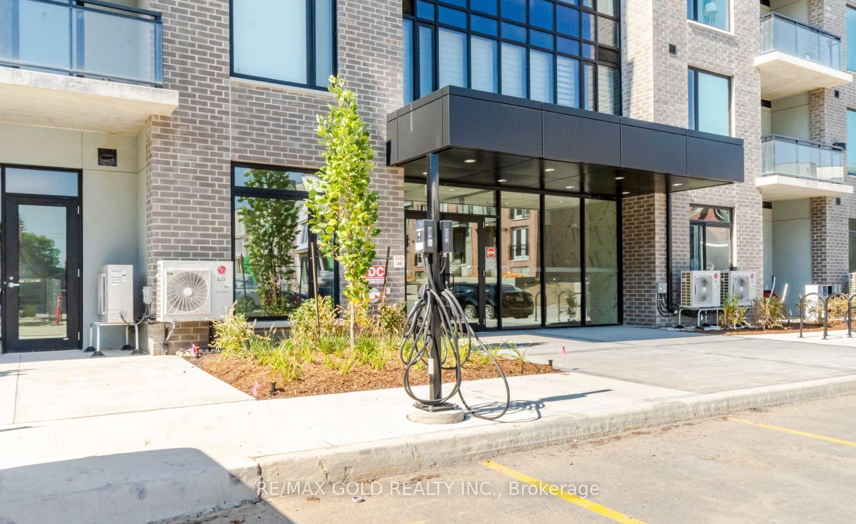 103 Roger Street 206, Waterloo — photo 3 of 5