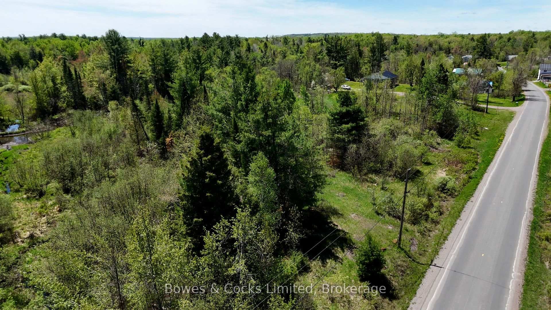 70 Bannockburn Road, Madoc — photo 2 of 5