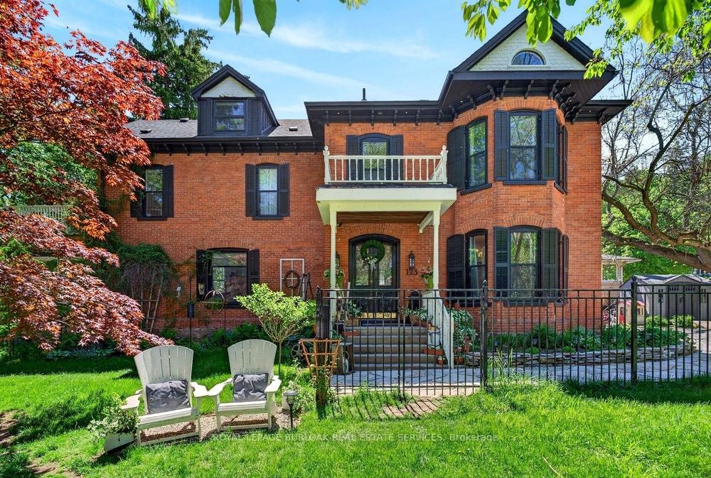123 Main Street W, Grimsby, ON L3M 1R9 — Grimsby, Ontario