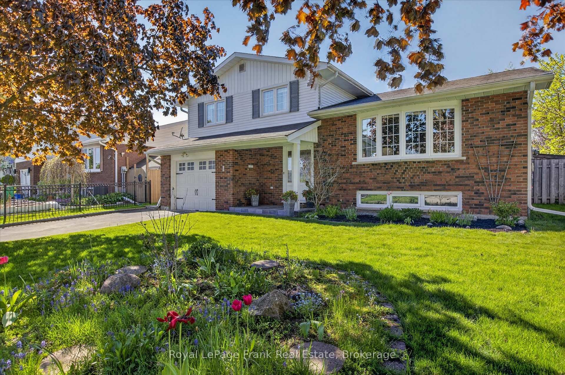 4 Bayleaf Court, Peterborough, ON K9K 1A3 — Peterborough, Ontario