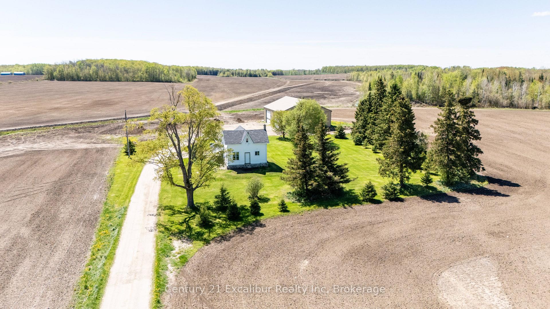 8323 Line 12 Road W, Wellington North, ON N1H 6J2 — Wellington North, Ontario