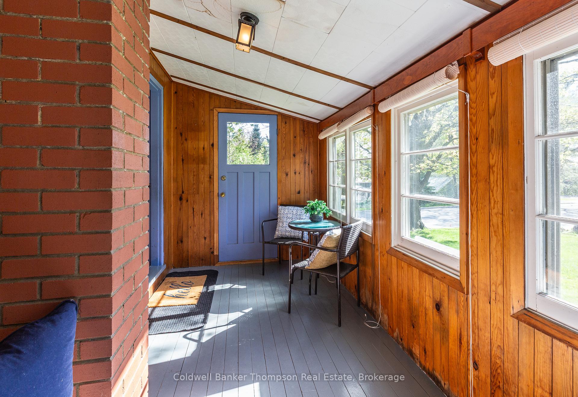 16 West Road, Huntsville — photo 5 of 5