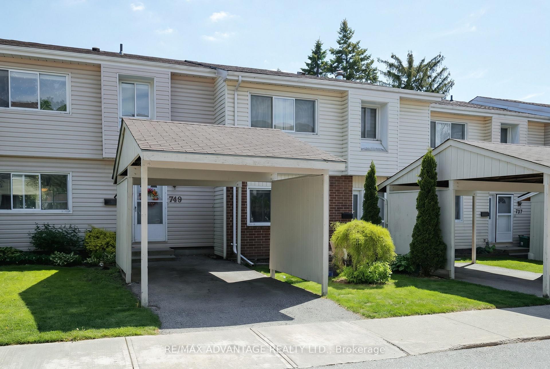 749 Wilkins Street, London South, ON N6C 4Z9 — London South, Ontario