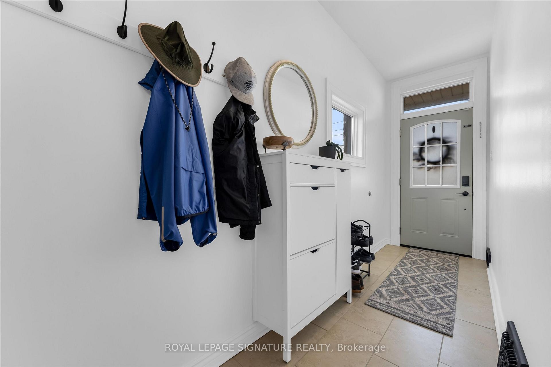 41 Elgin Street, Brantford — photo 3 of 5