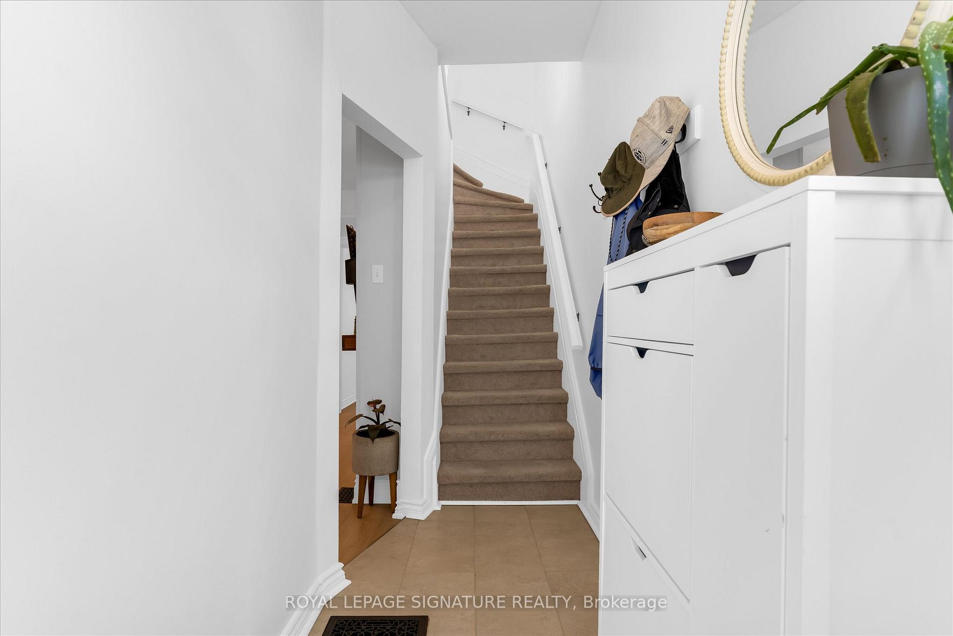 41 Elgin Street, Brantford — photo 4 of 5