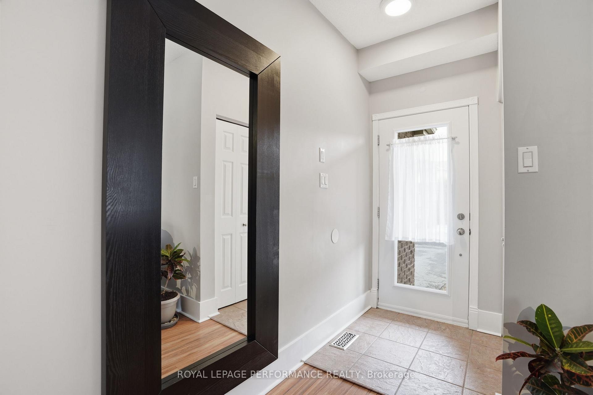 420 Crystal Court, Clarence-Rockland — photo 2 of 5