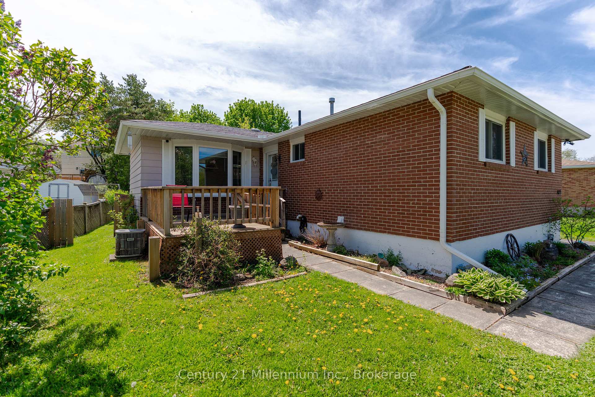1025 12th Street E, Owen Sound — photo 4 of 5