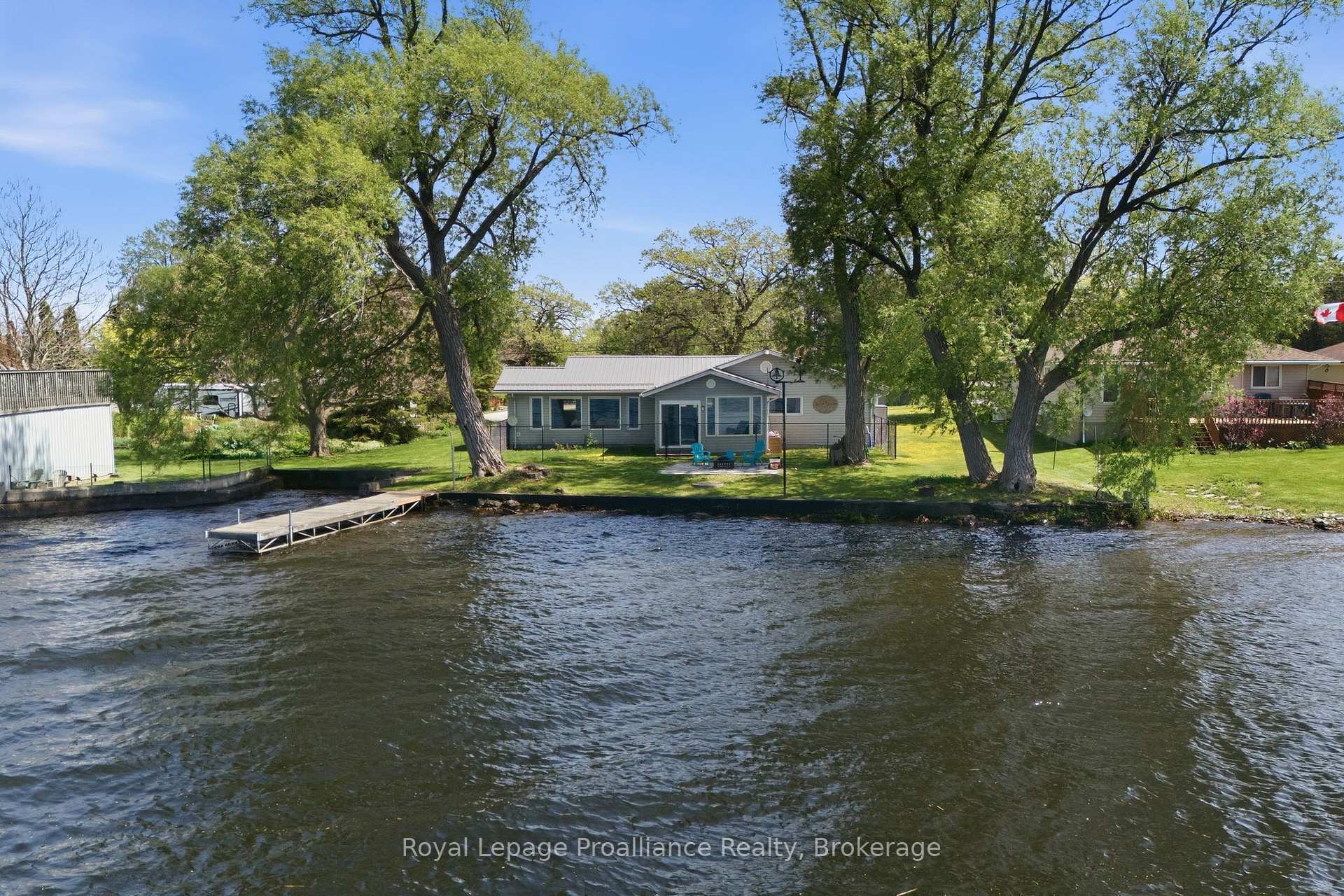 33 Peats Point Lane, Prince Edward County, ON K8N 4Z7 — Prince Edward County, Ontario