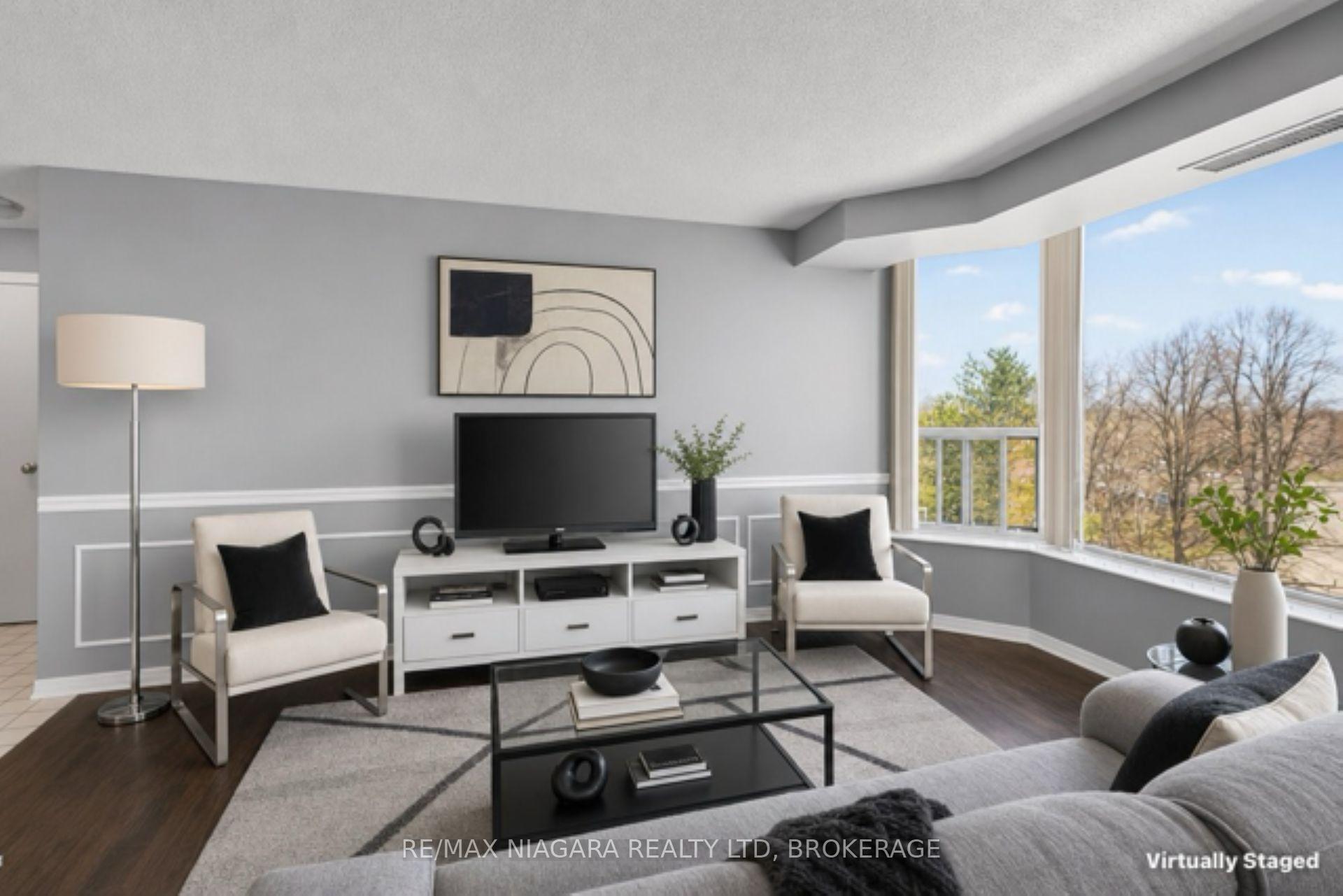 81 SCOTT Street 501, St. Catharines — photo 4 of 5