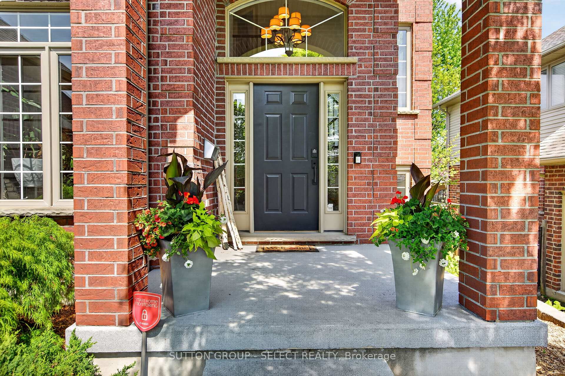 290 Chambers Court, London North — photo 4 of 5