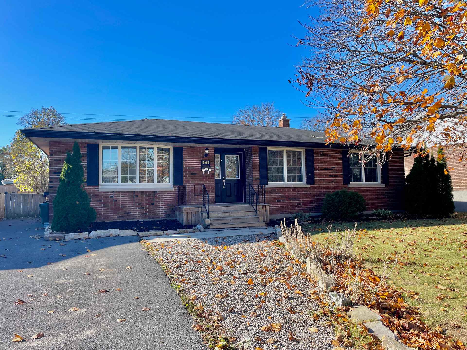 271 Chelsea Road, Kingston, ON K7M 3Z3 — Kingston, Ontario