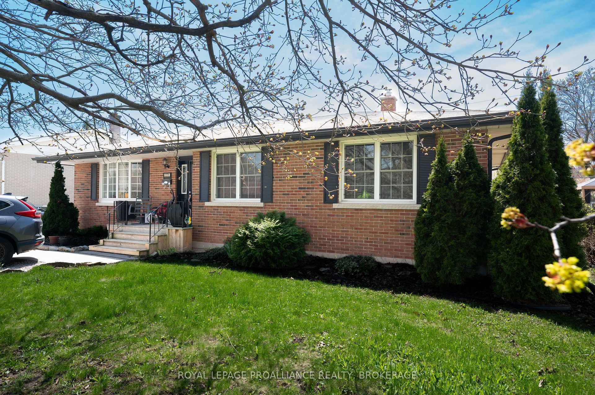 271 Chelsea Road, Kingston — photo 3 of 5