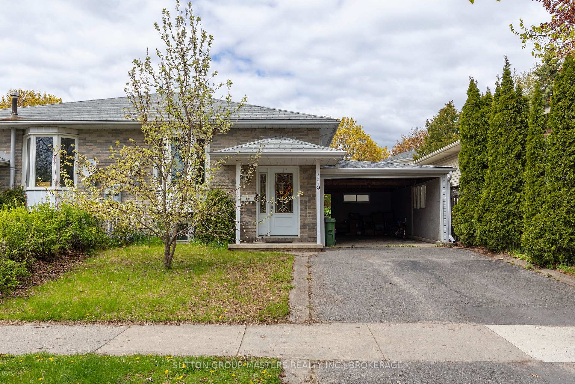 119 Dauphin Avenue, Kingston — photo 2 of 5