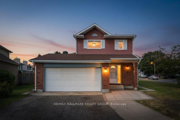 55 Fair Oaks Crescent, South of Baseline to Knoxdale, ON K2G 4W3 — South of Baseline to Knoxdale, Ontario